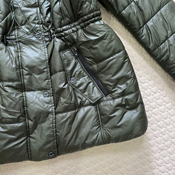NWT Michael Kors Quilted Women Long Puffer Coat w/ Fur Hoodie Olive Size 1X - Picture 4 of 15
